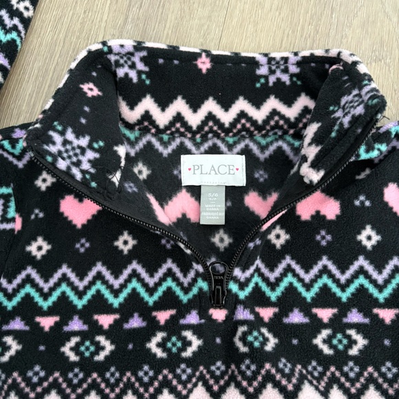 The Childrens Place Kids Girls Pullover Sweater 5 6 Fleece Black Pink Patterned - Picture 5 of 12